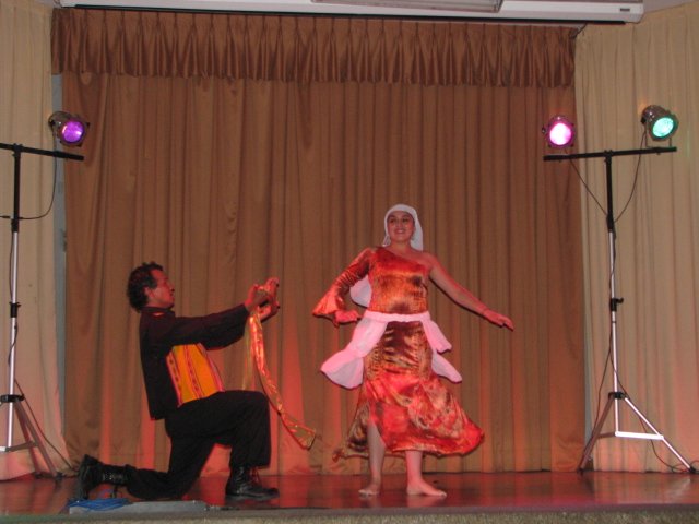 Academia de Danzas Arabes Bellynesian