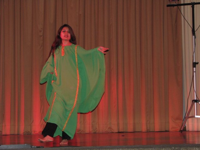 Academia de Danzas Arabes Bellynesian