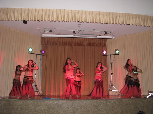 Academia de Danzas Arabes Bellynesian