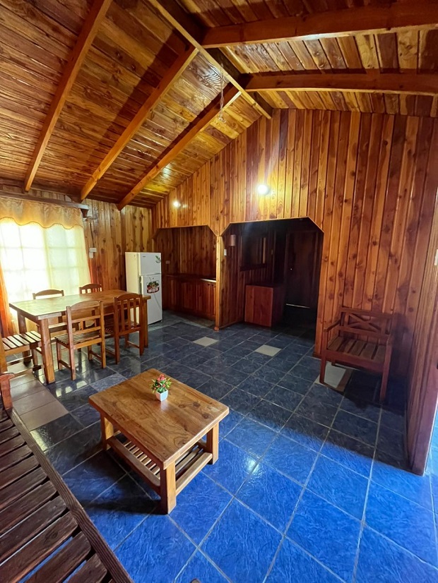 Piscina Cabañas La Bahía Verde, alojamiento cerca de Iquique, Tarapacá
