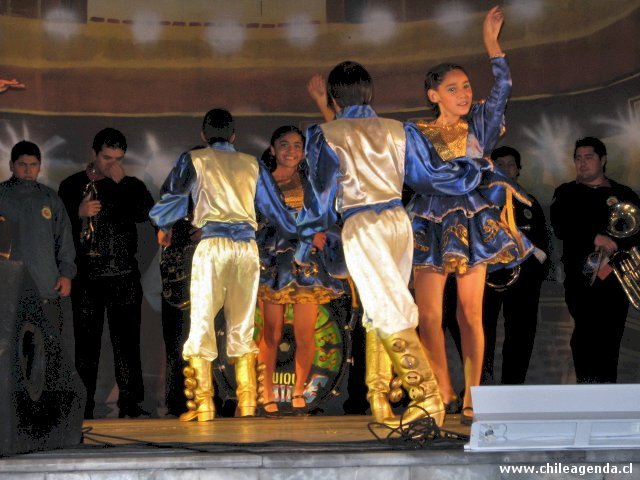 Grupo Folclorico Wayna Wara