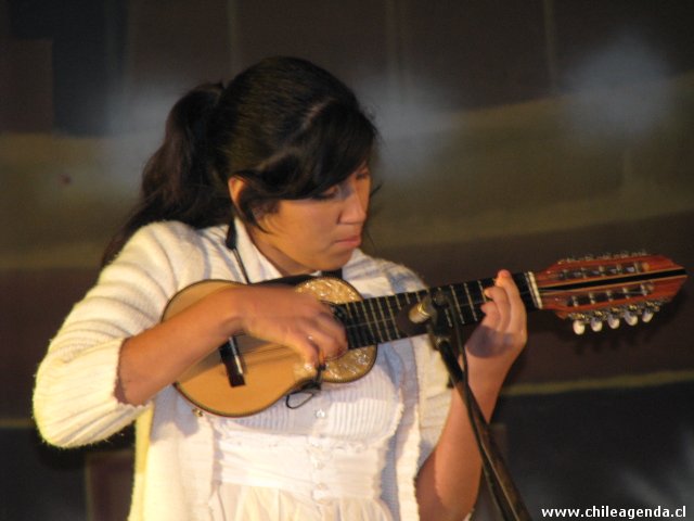 Grupo Folclorico Wayna Wara