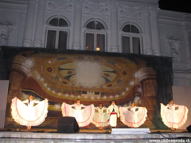 Grupo Folclorico Wayna Wara