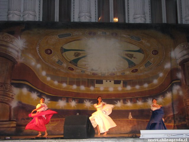 Grupo Folclorico Wayna Wara