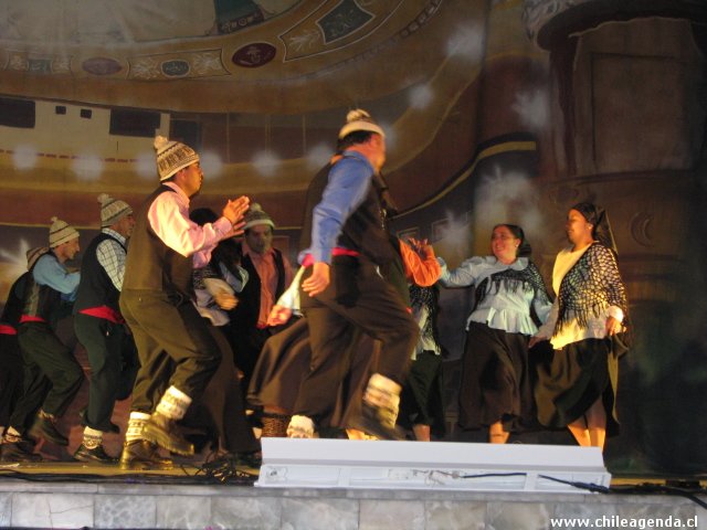 Grupo Folclorico Wayna Wara