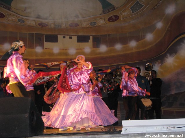 Grupo Folclorico Wayna Wara