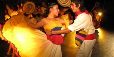 Wayna Wara Gala Octubre 2008