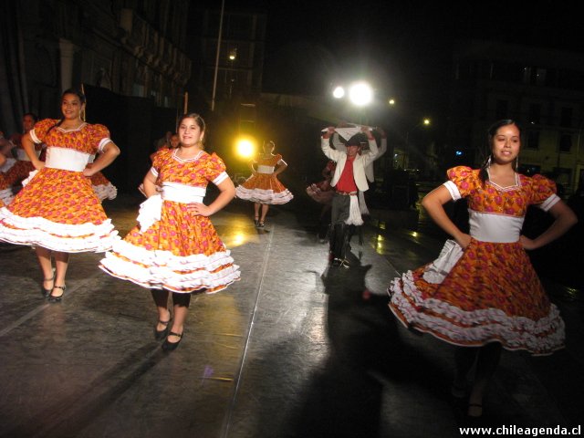 Grupo Folclorico Wayna Wara