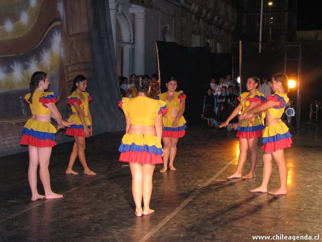 Grupo Folclorico Wayna Wara