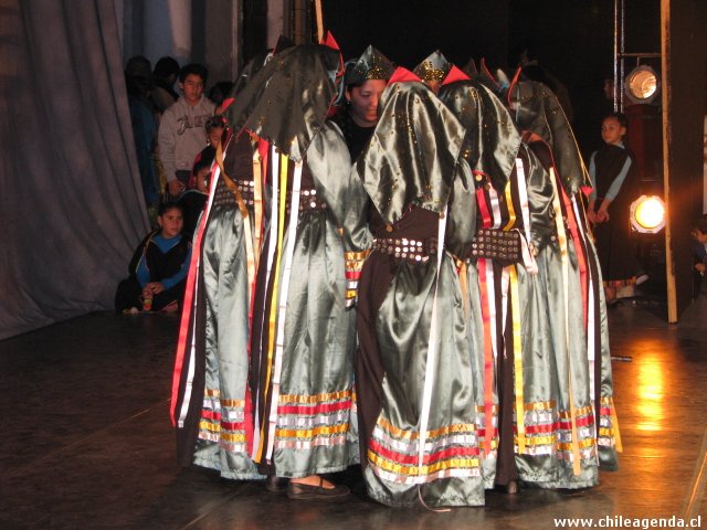 Grupo Folclorico Wayna Wara