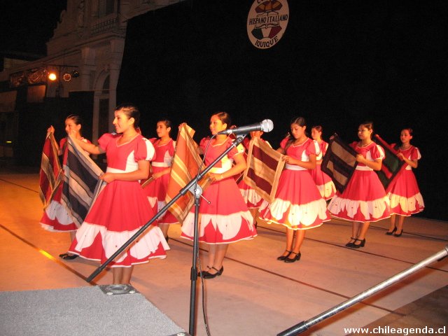 Grupo Folclorico Wayna Wara