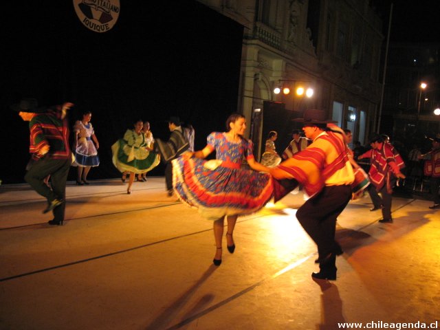 Grupo Folclorico Wayna Wara